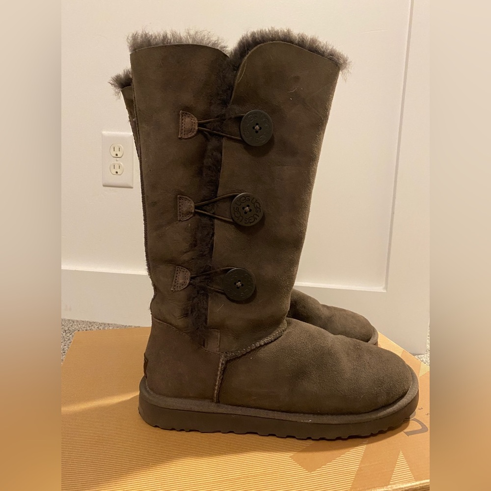 Ugg Bailey Button chocolate brown boots, size 9